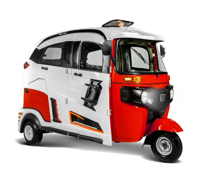 Mototaxi Torito CROM PLUS GNV visto desde el lado derecho